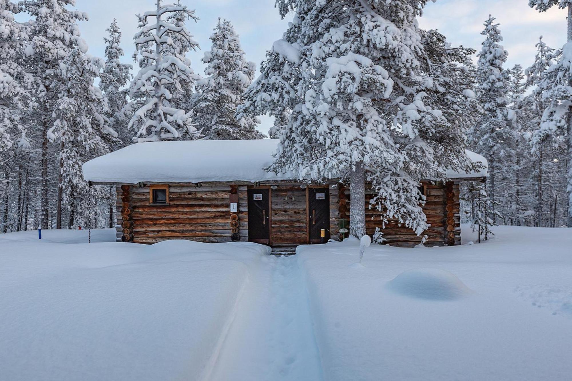 Holiday home Kuukkeli Log Porakka