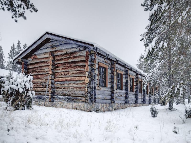 Kuukkeli Log Porakka Holiday home *